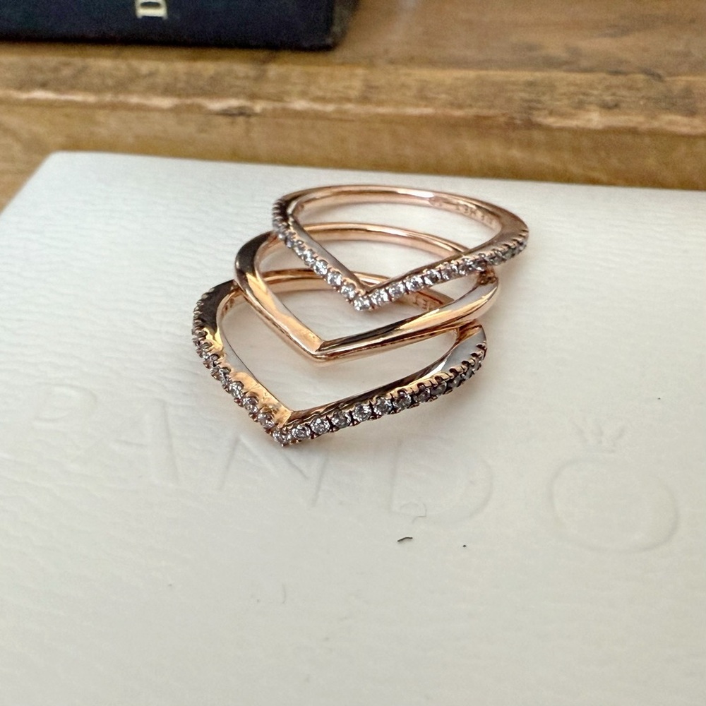 Set of 3 Pandora Rose wish rings. Two shimmering, one shining. Size 50/ US 5.5